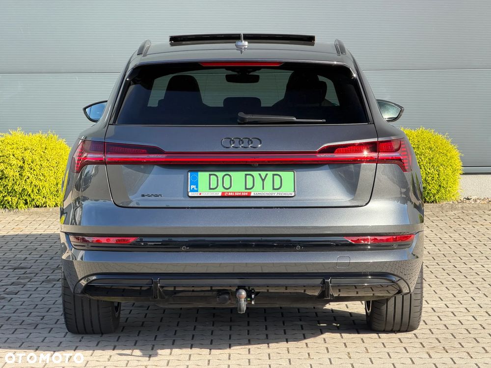 Audi e-tron 55 Quattro S Line - 8