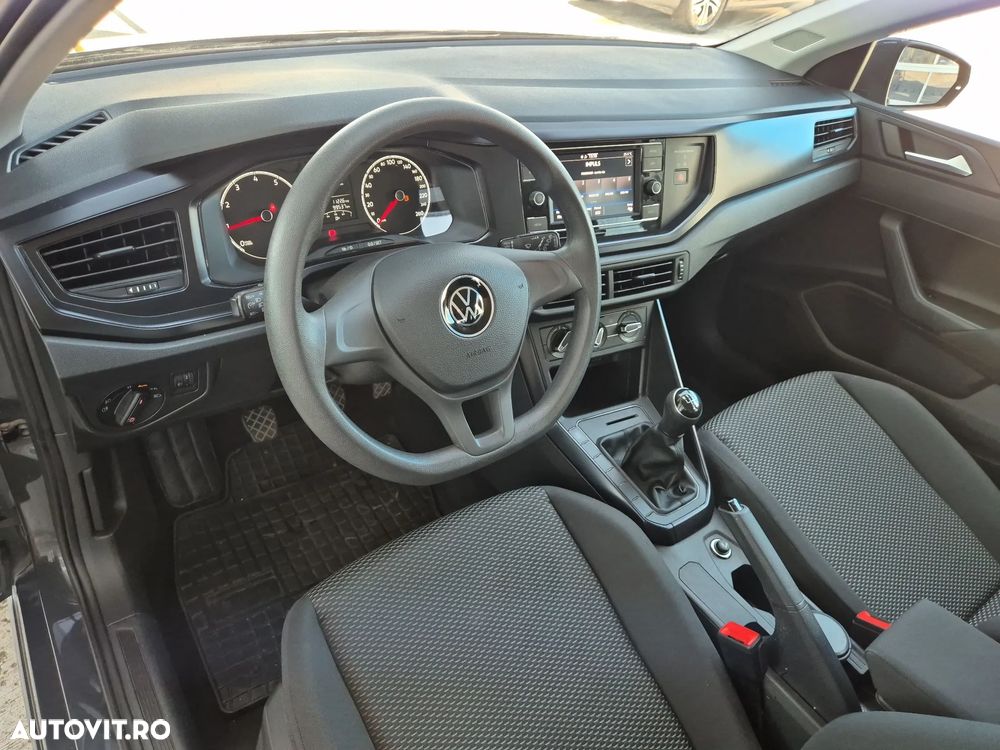 Volkswagen Polo 1.0 MPI Base - 12