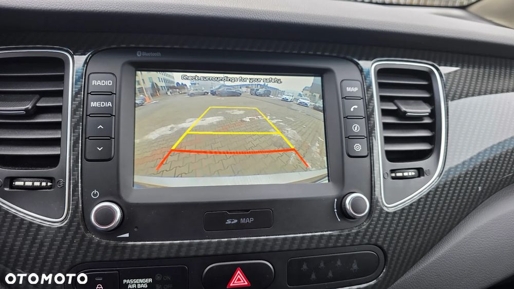 Kia Carens 1.7 CRDi Business Line 7os 7DCT - 17