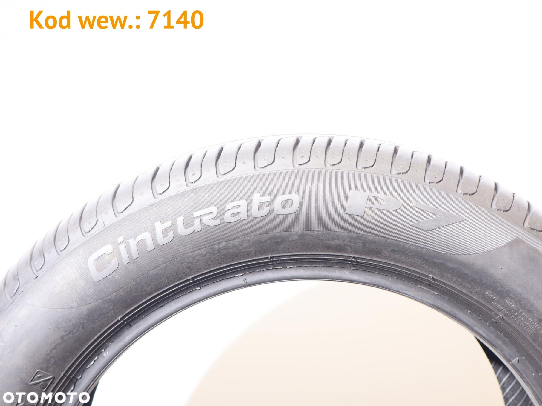 Pirelli Cinturato P7 - 215/55 R17 - 5
