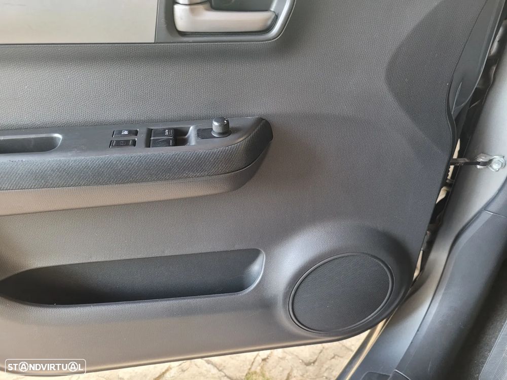 Suzuki Swift 1.3 DDiS GL - 18