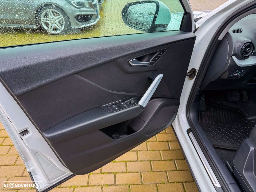 Audi Q2 30 TDI S tronic - 10