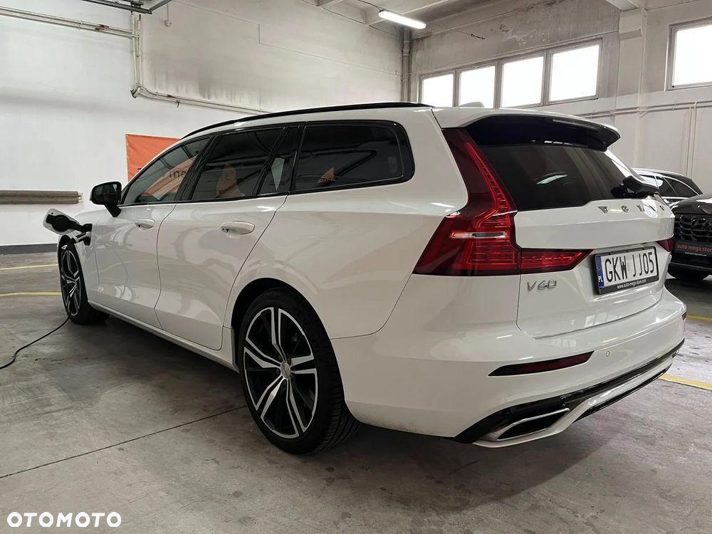 Volvo V60 T6 AWD Recharge Geartronic RDesign - 10