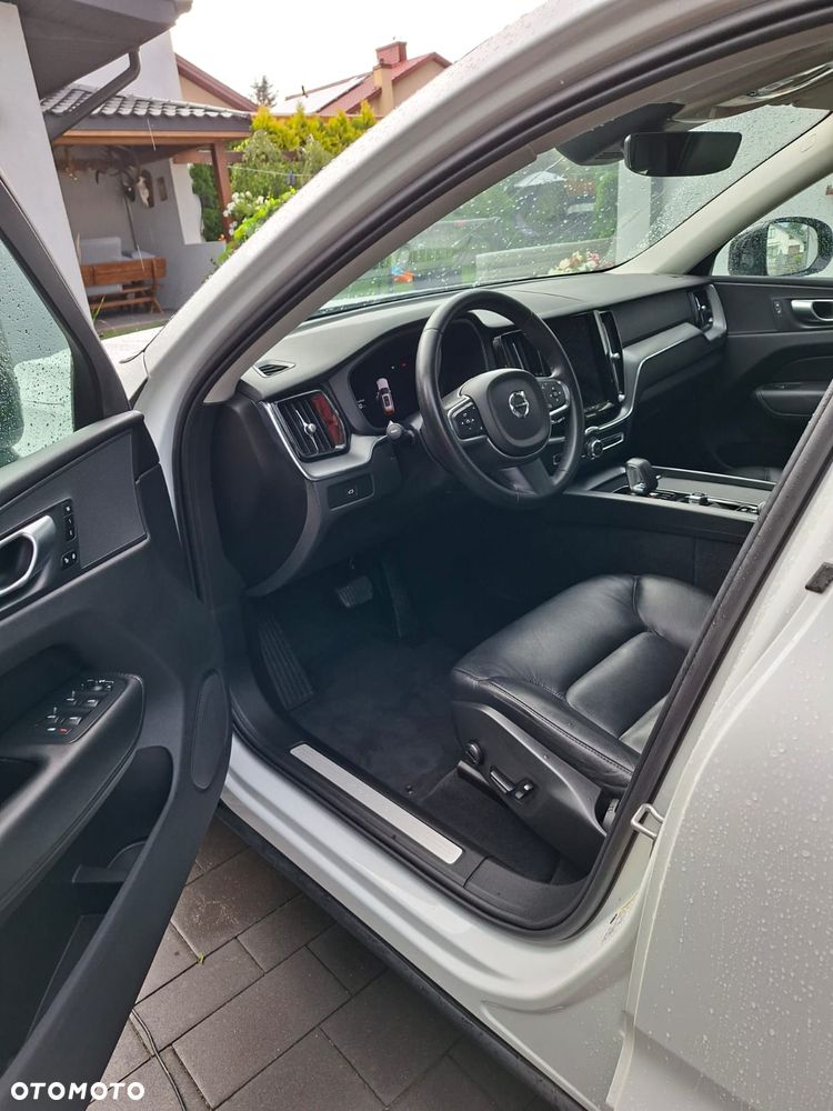 Volvo XC 60 - 28