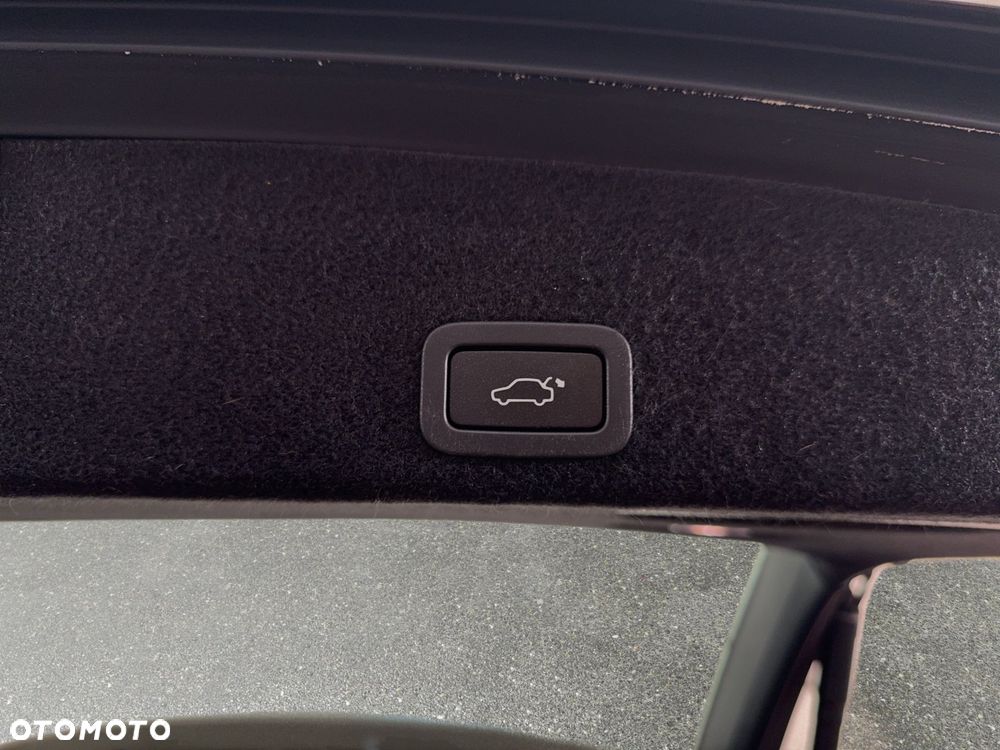 Volvo XC 60 - 18