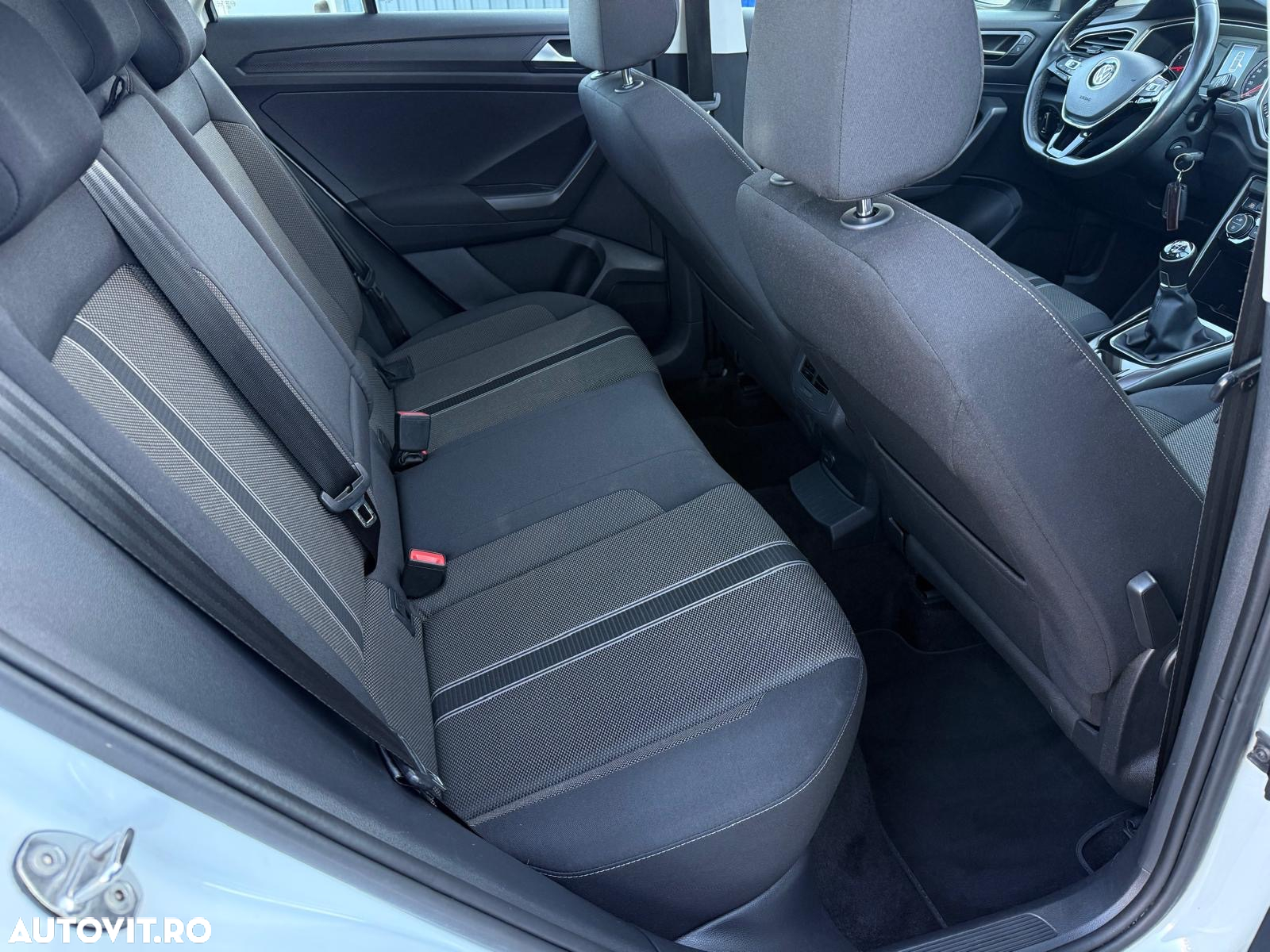 Volkswagen T-ROC 1.0 TSI OPF Style - 8