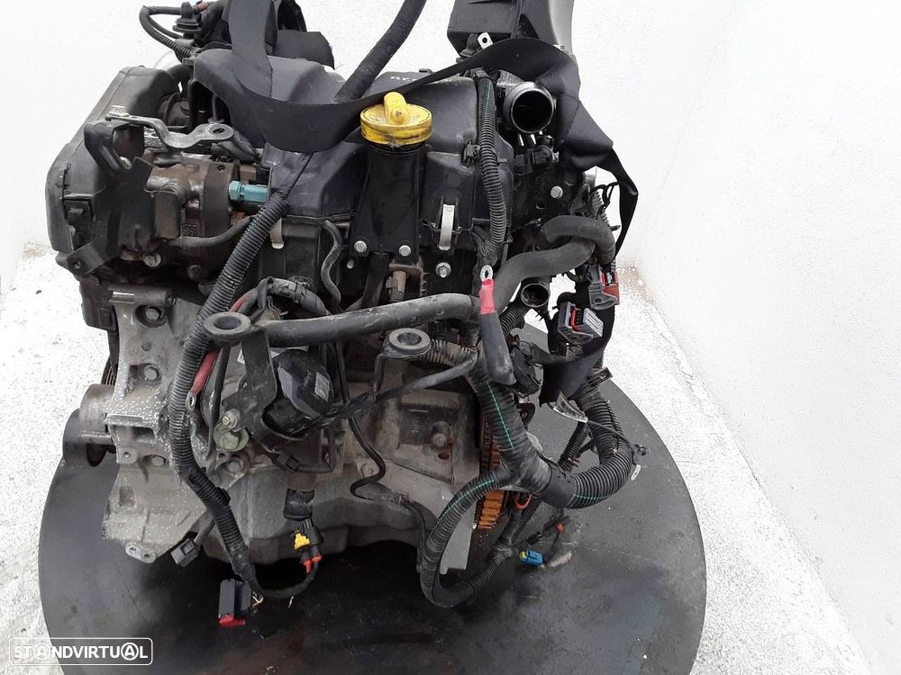 MOTOR COMPLETO DACIA SANDERO 2010 - 5
