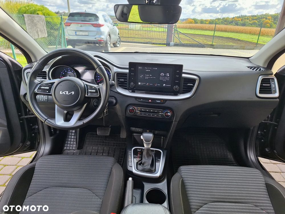 Kia Ceed 1.5 T-GDI M DCT - 9