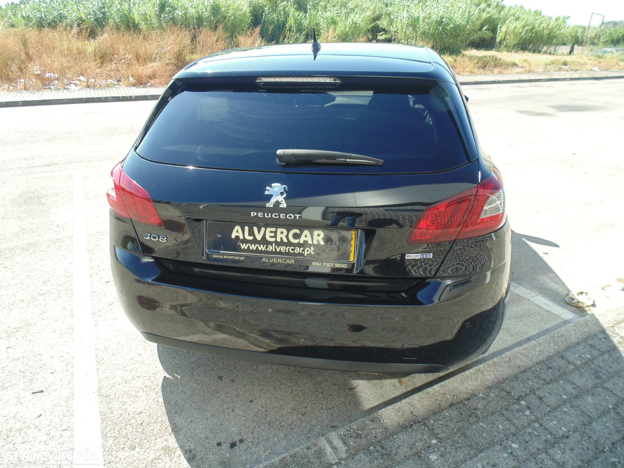 Peugeot 308 1.6 BlueHDi Allure J17 - 12