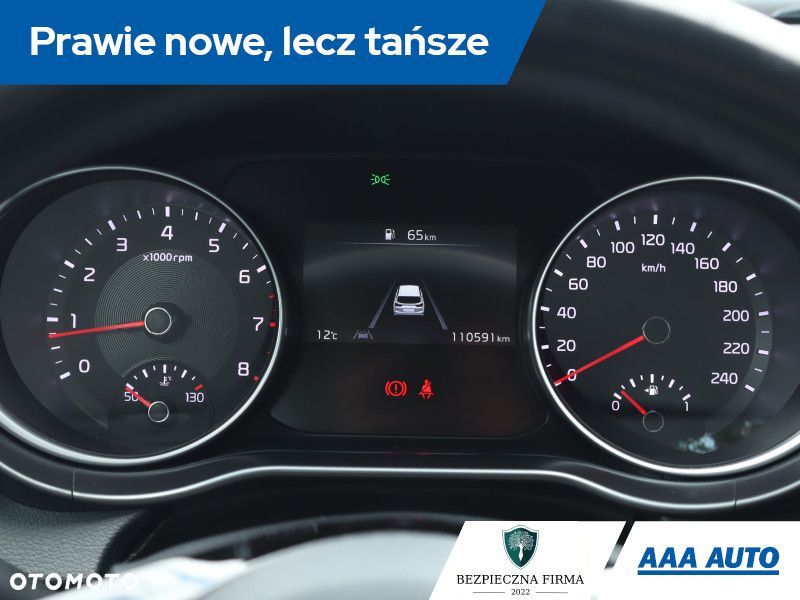 Kia Ceed - 12