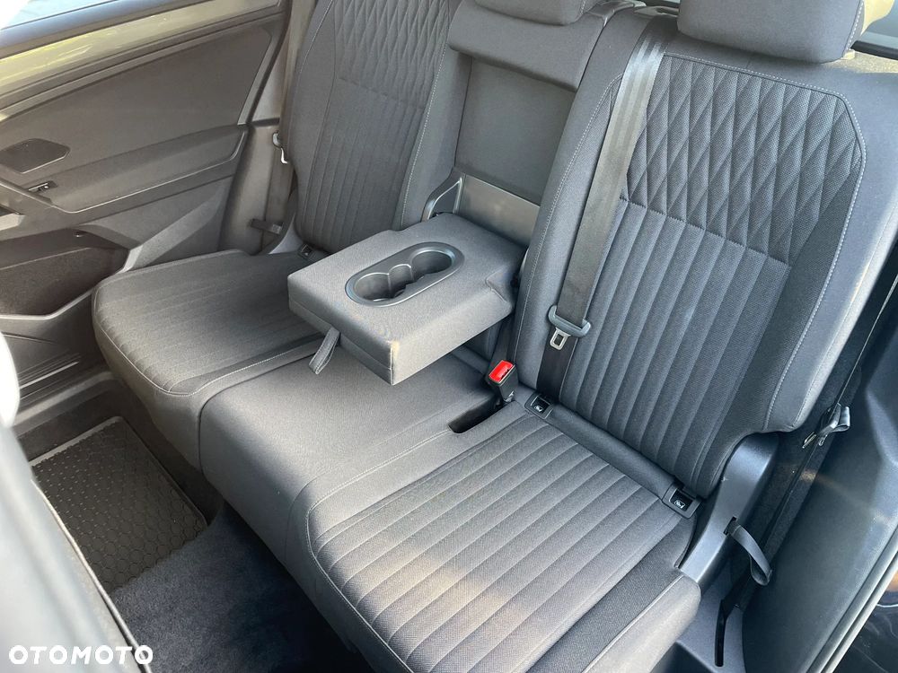 Volkswagen Tiguan Allspace 2.0 TDI SCR Life - 18