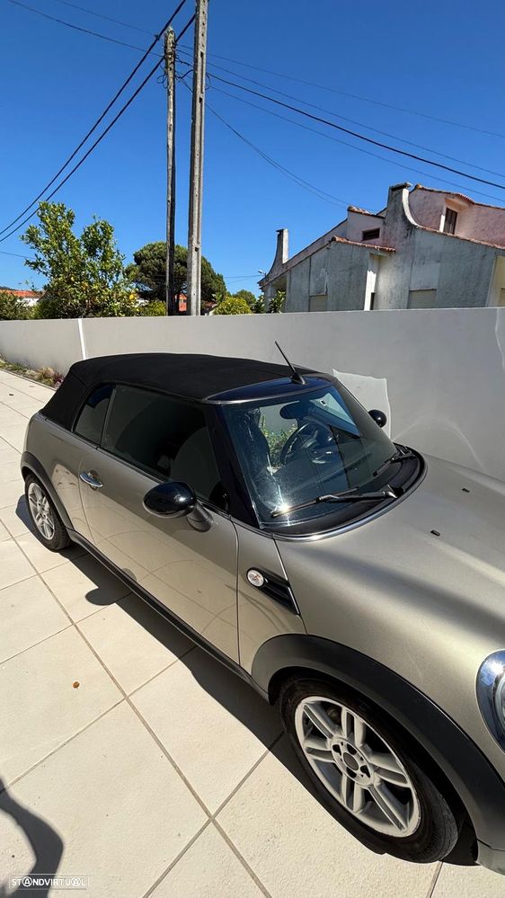 MINI Cabrio Cooper D - 10