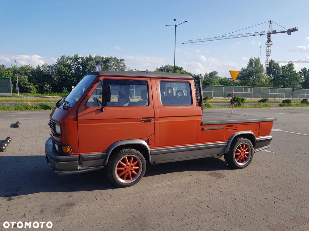 Volkswagen Transporter - 5