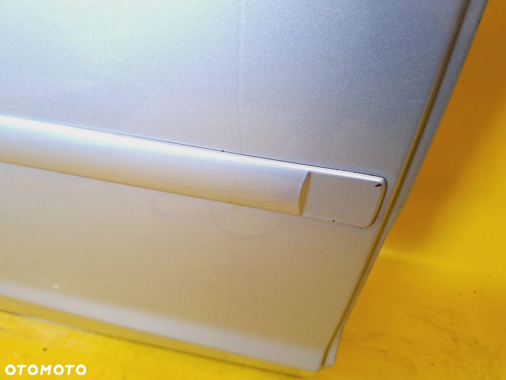 DRZWI PRAWY TYŁ PRAWE TYLNE FORD FOCUS II MK2 KOMBI 04-07 LAK: 03 NR1529 - 9