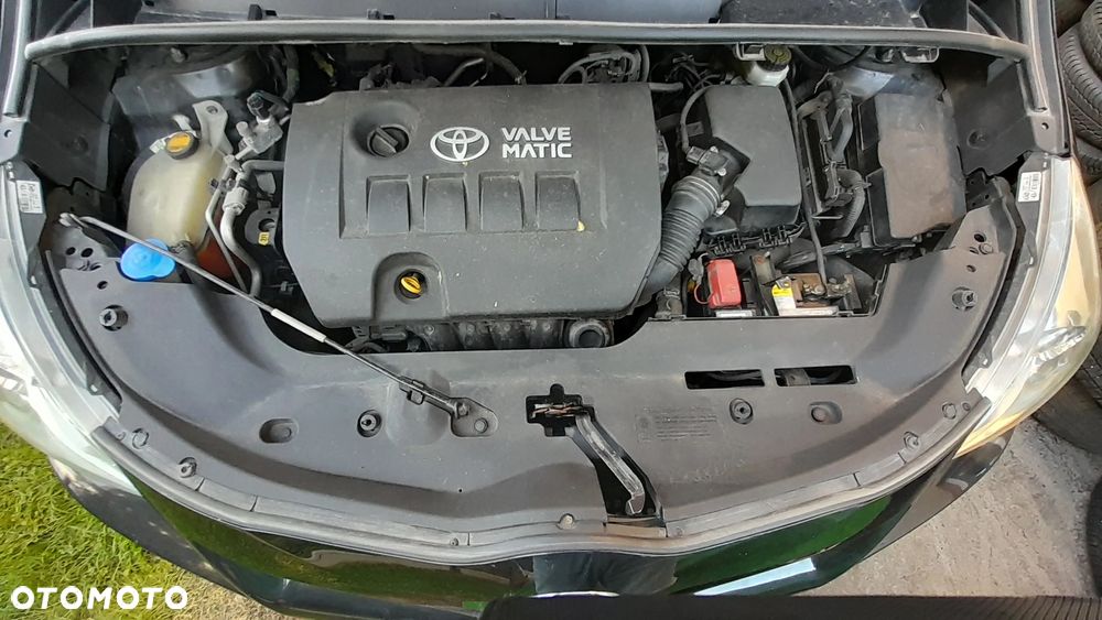 Toyota Corolla Verso 1.6 - 7