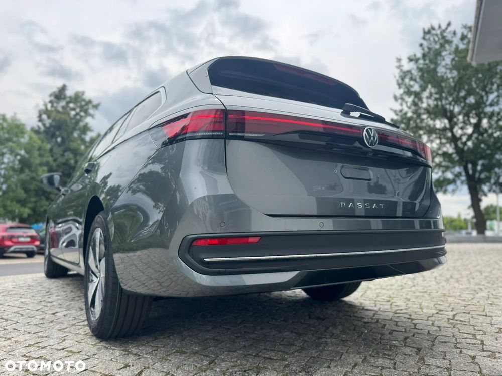 Volkswagen Passat Variant 2.0 TDI SCR Business Plus DSG - 31