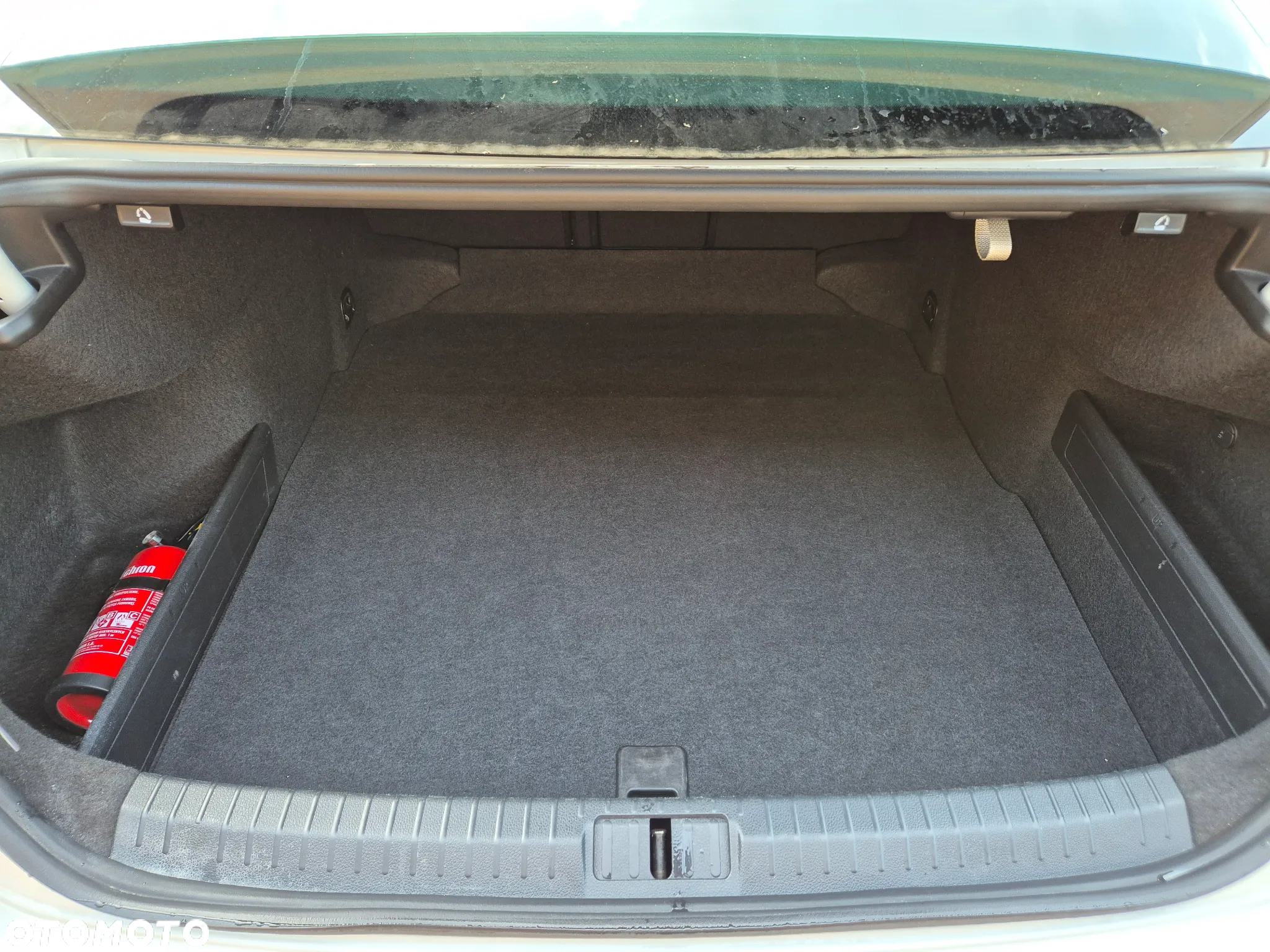 Volkswagen Passat 2.0 TDI 4Mot Elegance DSG - 22