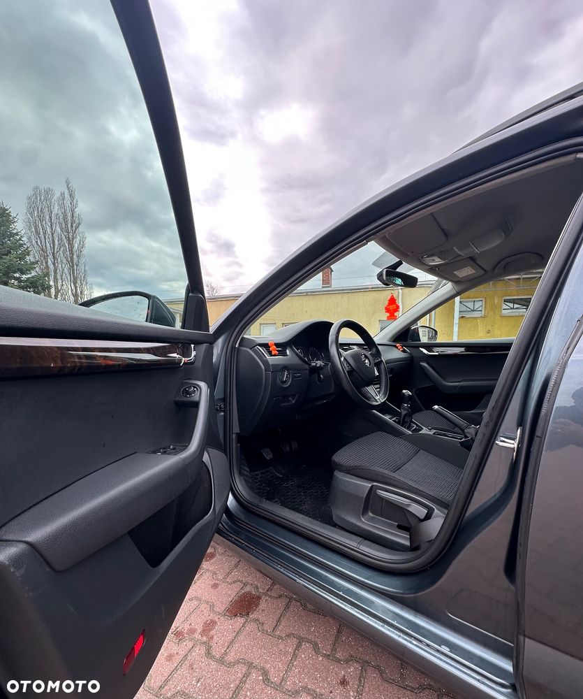 Skoda Octavia 1.6 TDI (Green tec) 4x4 Joy - 5