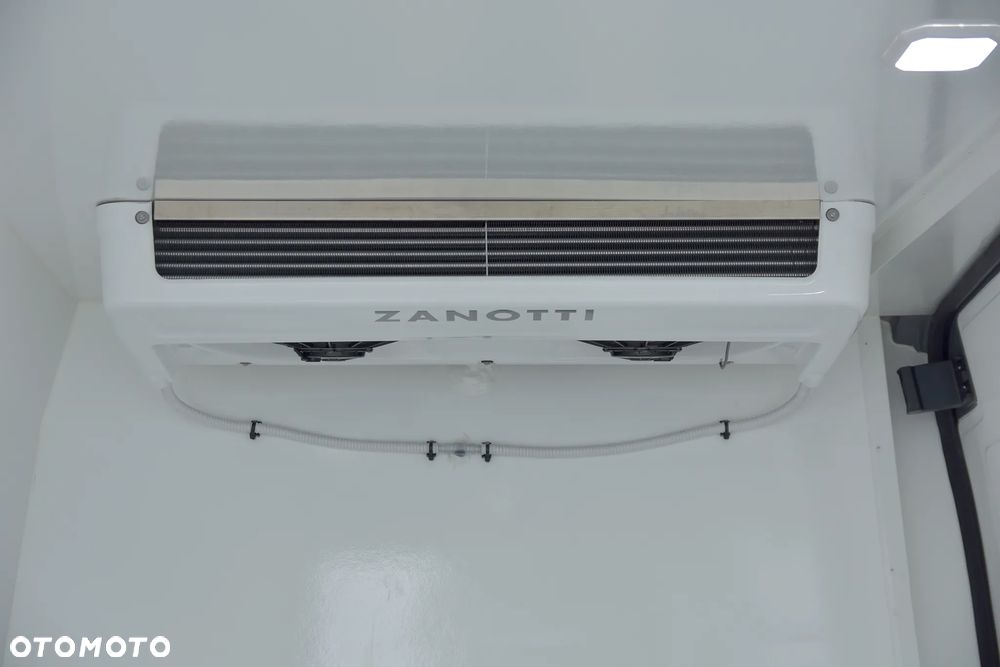 Renault Master L3H2 Izoterma z agregatem ZANOTTI Z 350 GH GRUAU - 17