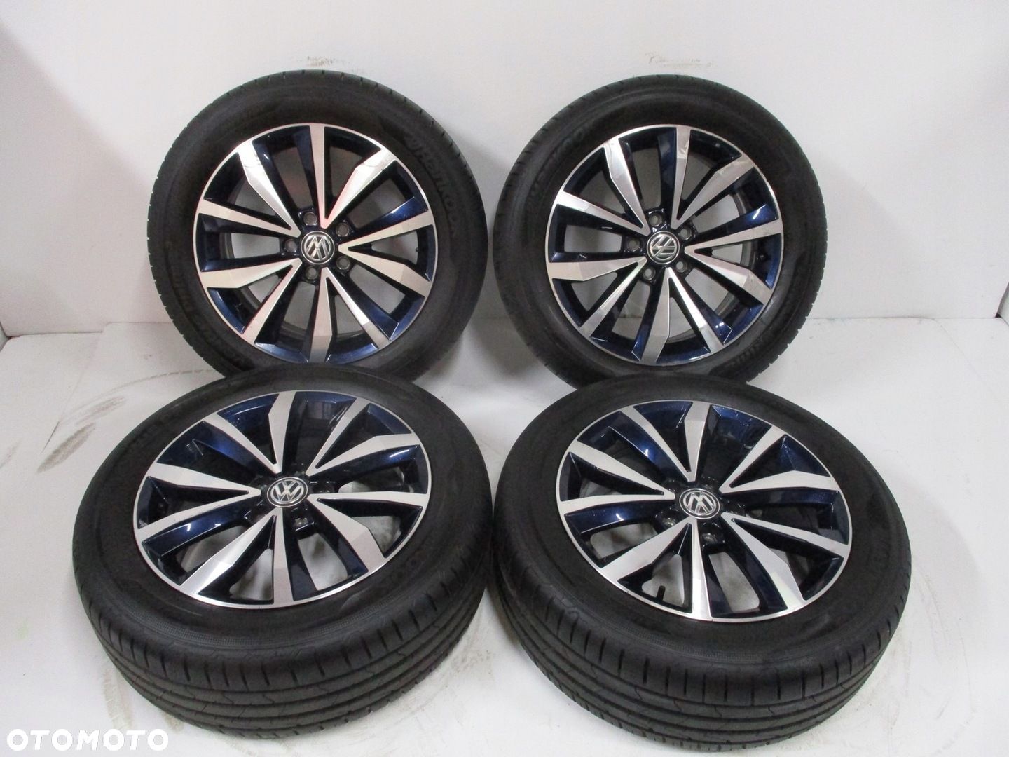 Koła felgi opony VW T-ROC 2GA R17 7MM - 1