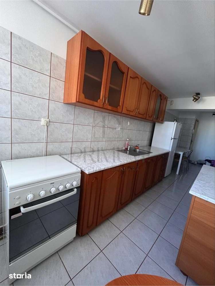 DACIA - ETAJ 7 LIFT - 3 CAMERE - 2 BAI - 2 BALCOANE - CENTRALA PROPRIE — fotografia 3