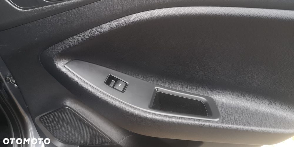 Hyundai i20 blue 1.2 Advantage+ - 28