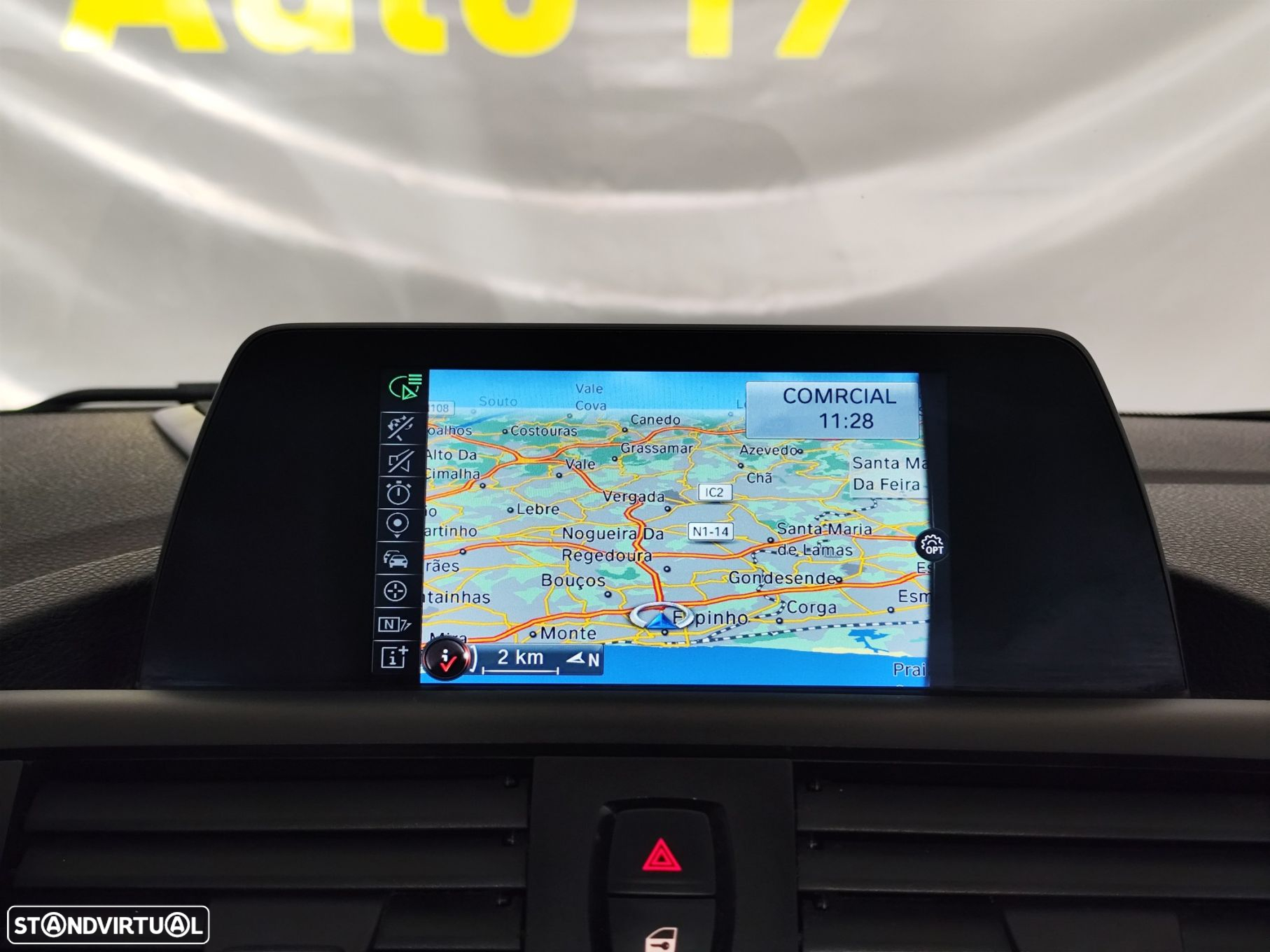 BMW 116 d Line Urban - 23