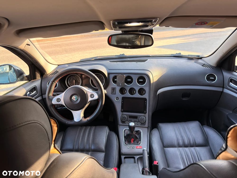 Alfa Romeo 159 1.9 JTDM 16V DPF Distinctive - 11