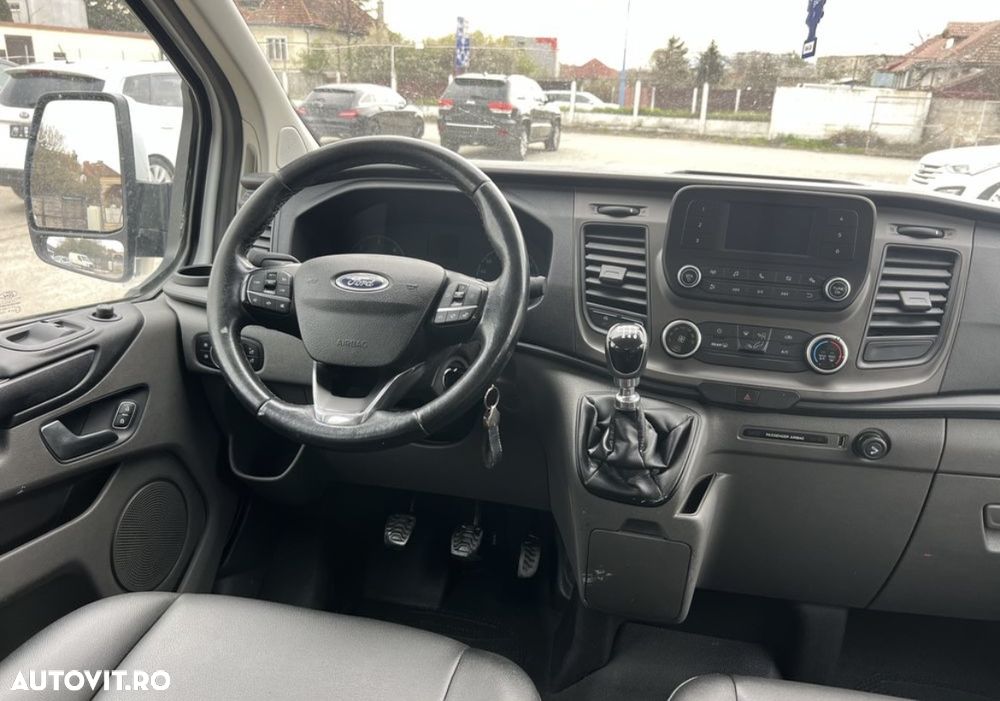 Ford Transit Custom Bus LWB L2H1 Trend - 10