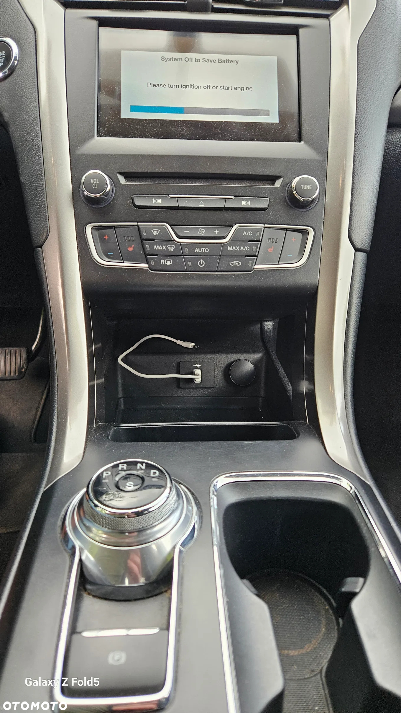 Ford Fusion - 16