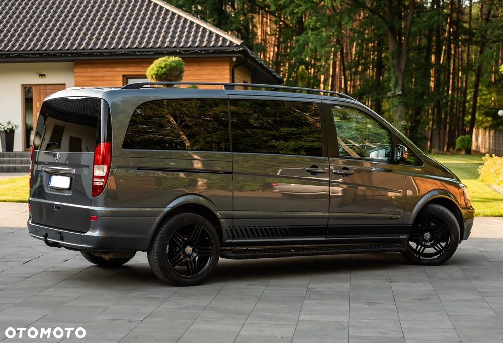 Mercedes-Benz Viano - 27