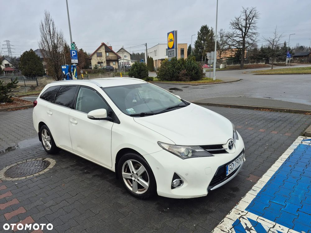 Toyota Auris 1.4 D-4D Active - 1