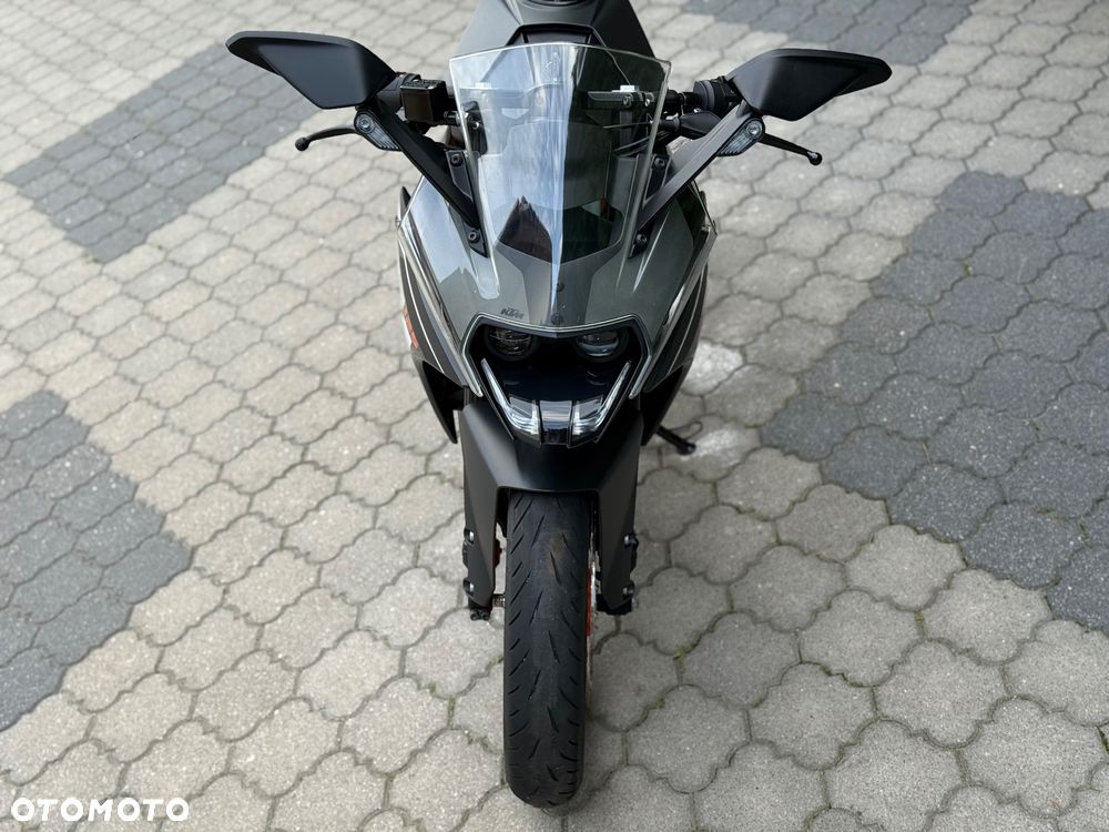 KTM RC 125 - 23