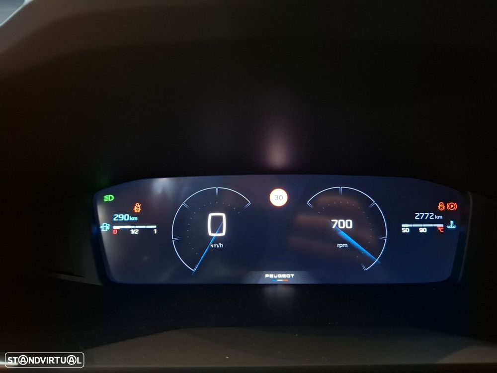 Peugeot 208 1.2 PureTech Allure — fotografia 14