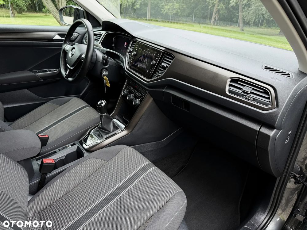 Volkswagen T-Roc 1.6 TDI SCR Style - 16