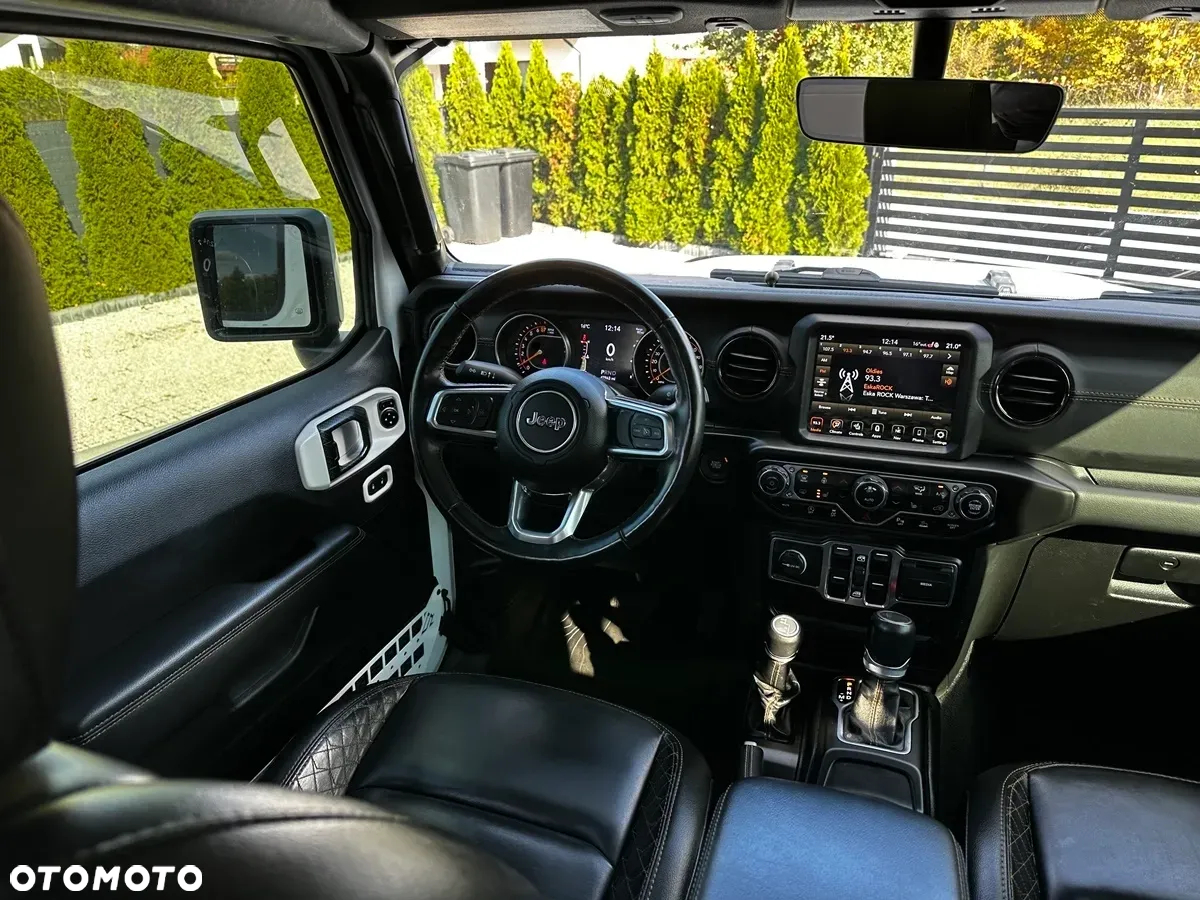 Jeep Gladiator - 14