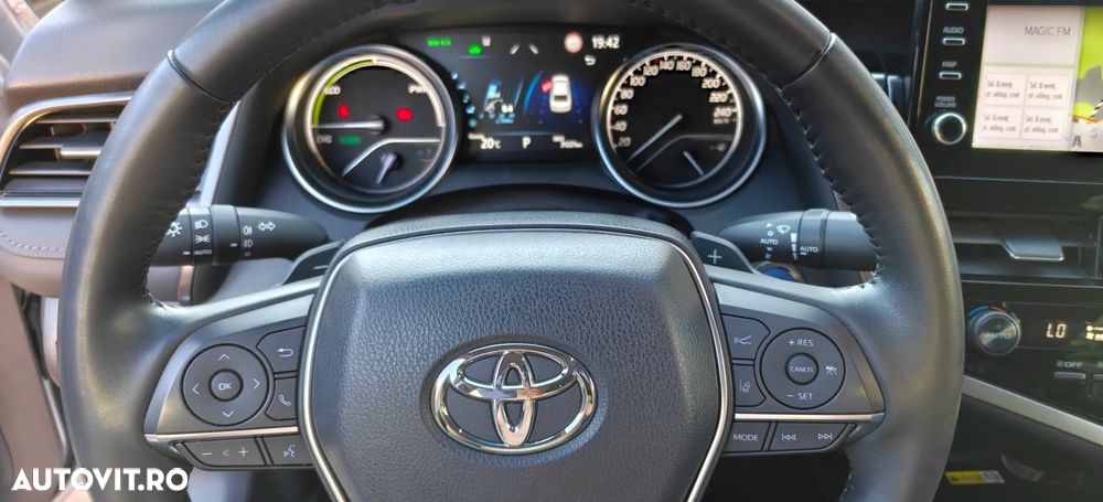 Toyota Camry 2.5 Dynamic - 7