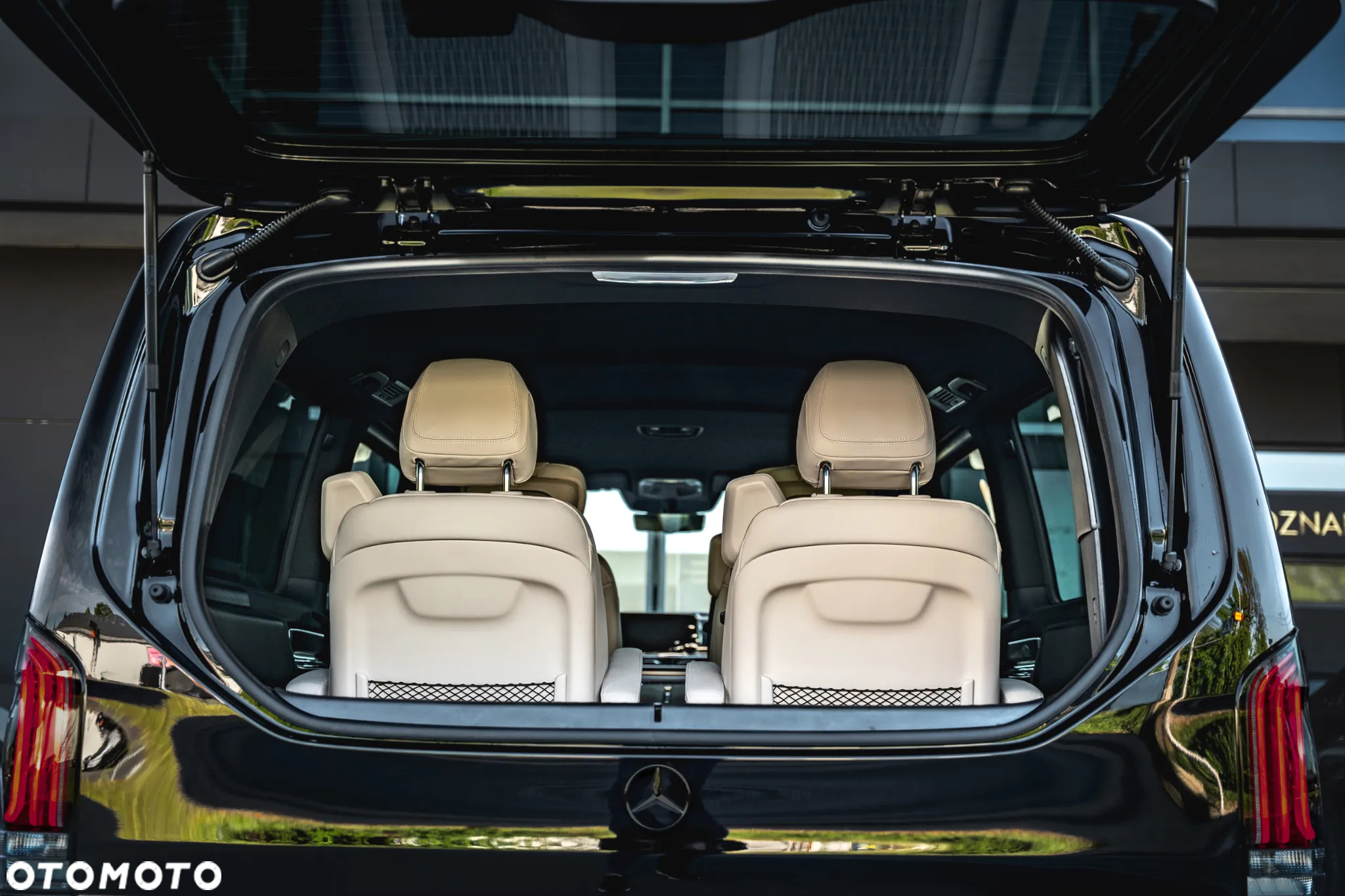 Mercedes-Benz Klasa V 300 d 4-Matic 9G-Tronic Exclusive (ekstra d³) - 22
