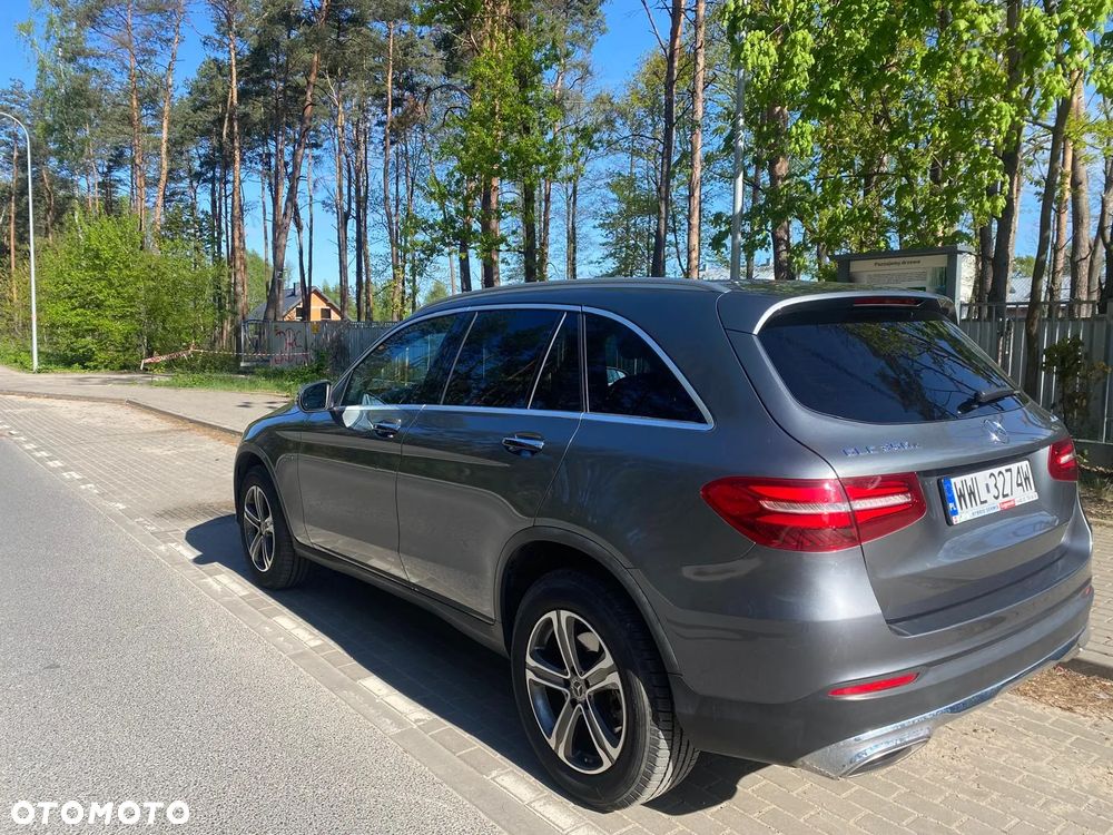 Mercedes-Benz GLC 300 e 4-Matic - 6