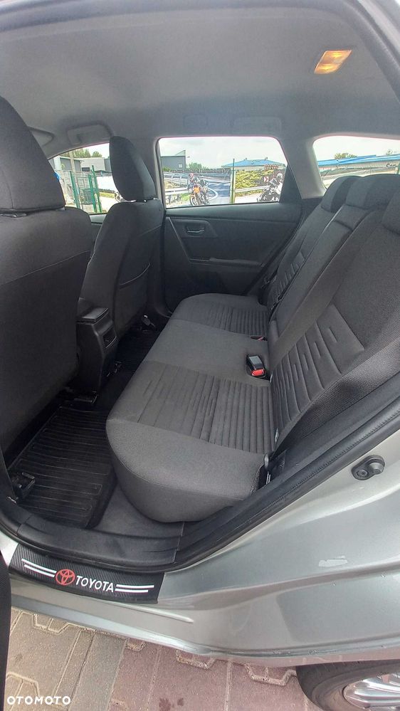 Toyota Auris - 7