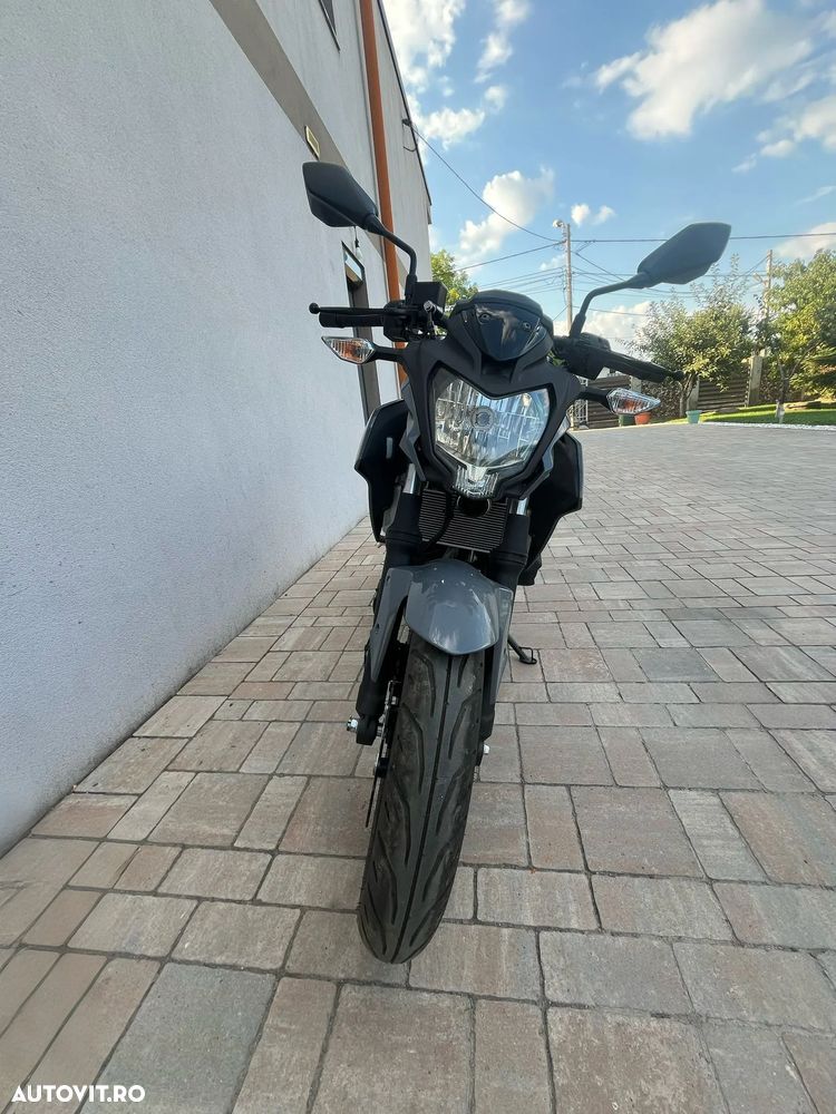 Kawasaki Z125 Pro - 2
