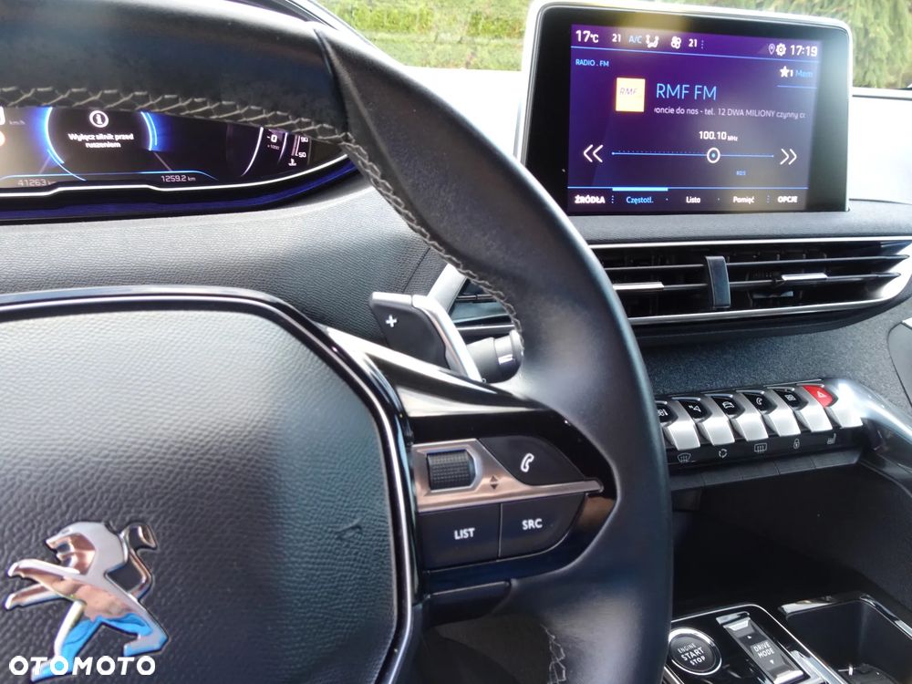 Peugeot 3008 1.5 BlueHDi Allure Pack S&S EAT8 - 25