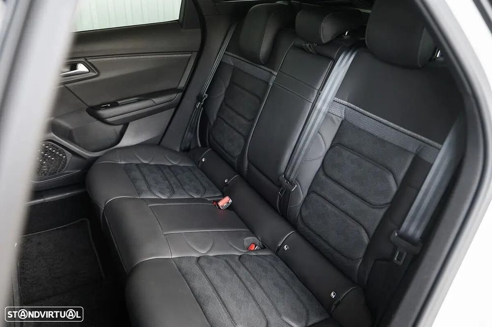 Citroën C5 X 180 S&S e-EAT8 SHINE - 27