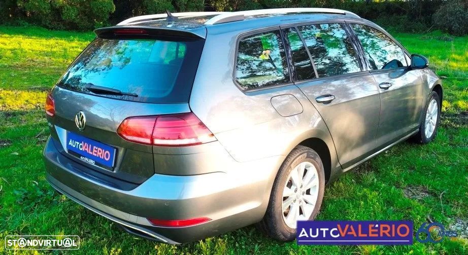 VW Golf Variant 1.6 TDi Confortline DSG - 5