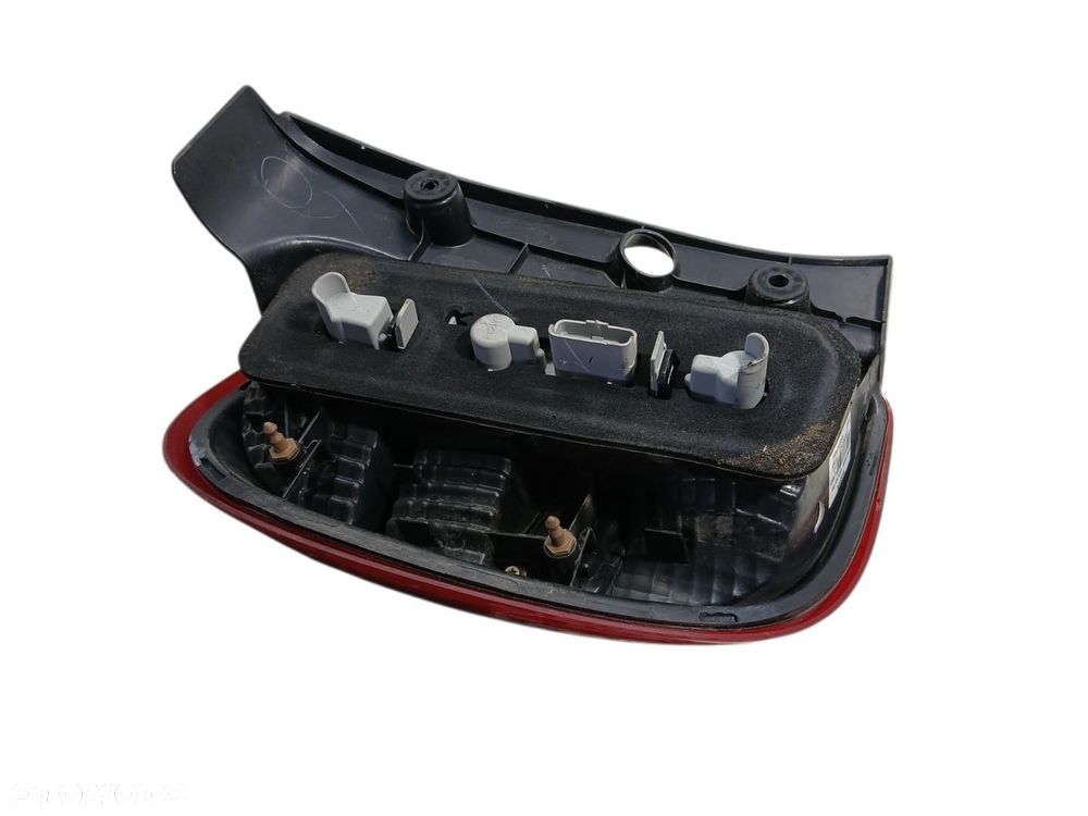 LAMPA PRAWA TYLNA TYŁ NISSAN MICRA K13 265501HA0B MICRA K13 - 4