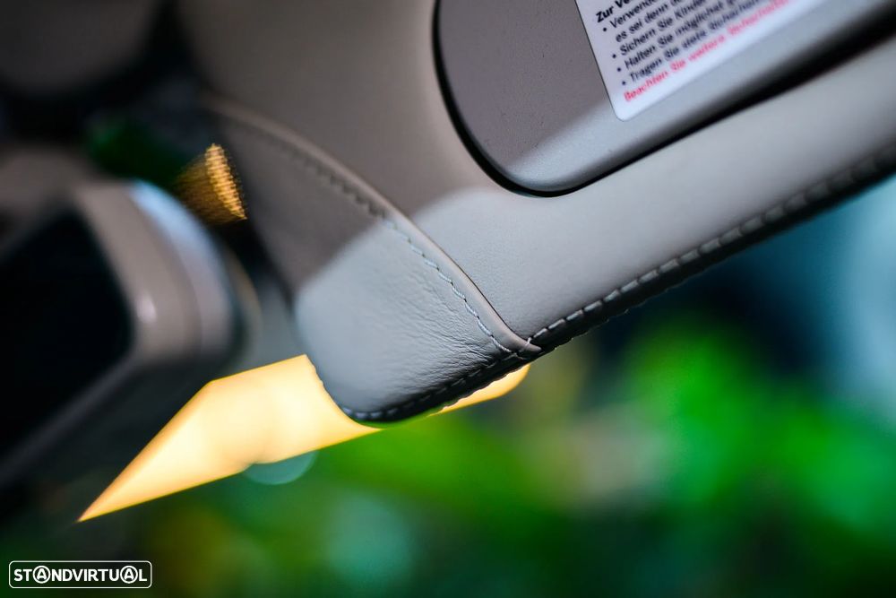 Mercedes-Benz SL 55 AMG - 25