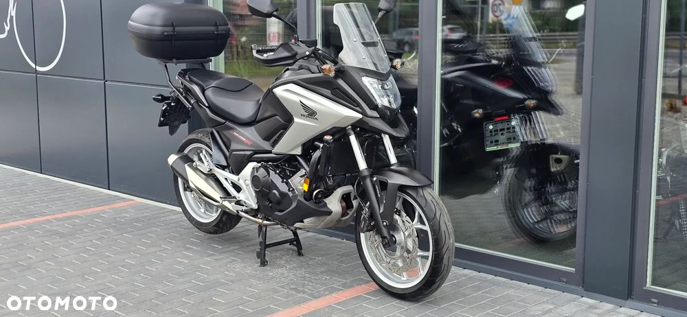 Honda NC - 6