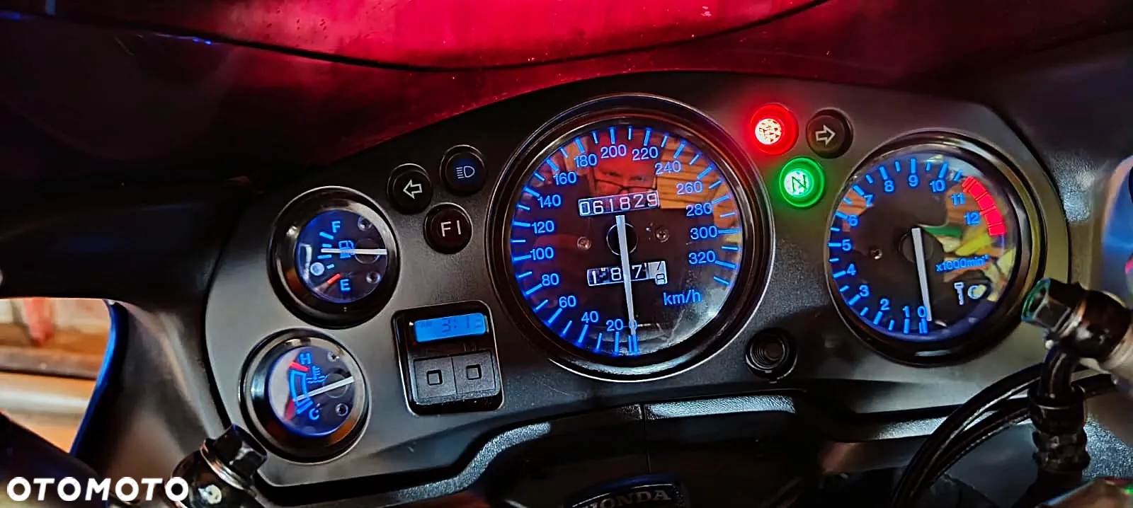 Honda CBR - 19