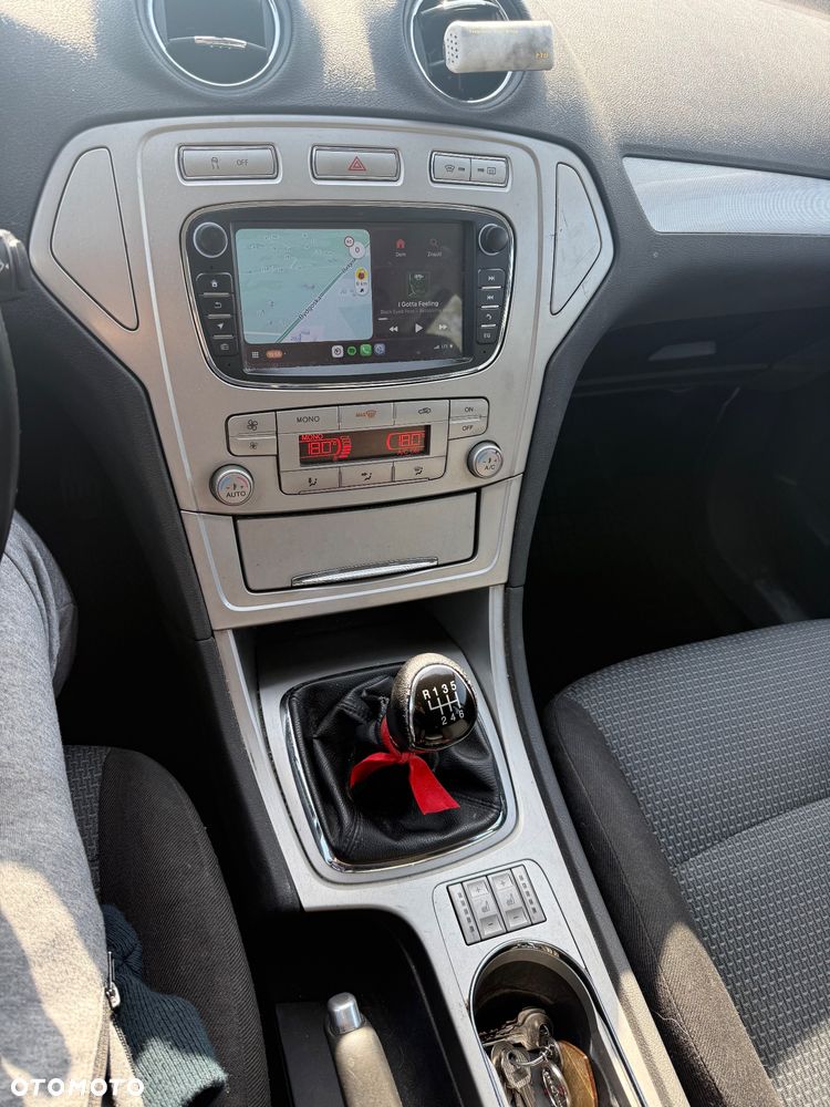 Ford Mondeo 2.0 TDCi Ghia - 21