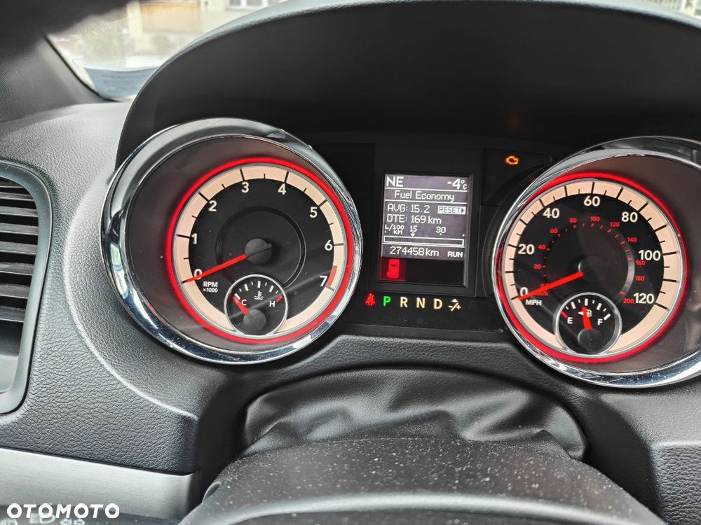 Dodge Grand Caravan - 5